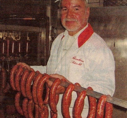 Traditionelle Rezepturen aus 4 Generationen Fleischermeister Fleischermeister